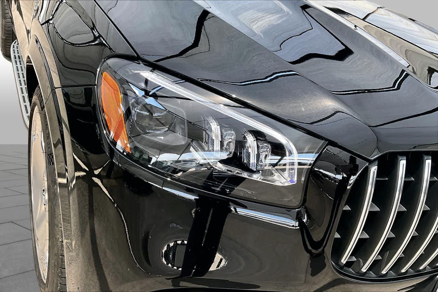 Certified 2023 Mercedes-Benz GLS 63 AMG 4MATIC image 28