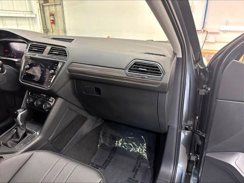 Used 2024 Volkswagen Tiguan Wolfsburg Edition AWD/4WD image 29
