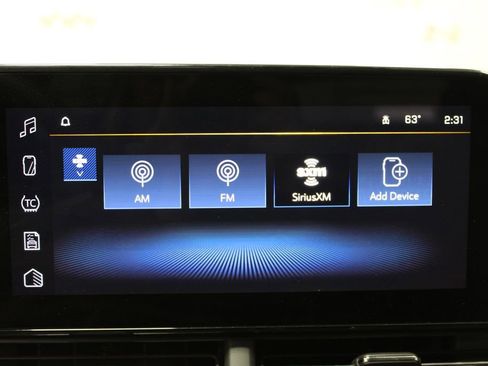 Used 2025 Chevrolet Trax LT image 27