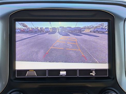 Used 2020 Chevrolet Silverado 1500 LTZ w/ LTZ Premium Package image 21