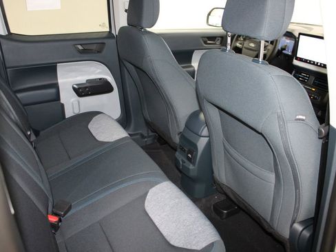 New 2025 Ford Maverick XLT w/ XLT Luxury Package image 31