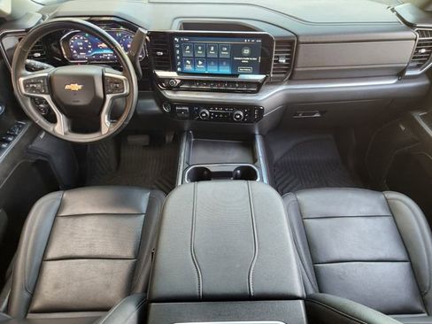 Used 2024 Chevrolet Silverado 2500 LTZ w/ LTZ Premium Package image 22