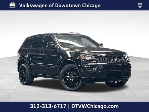 Used 2021 Jeep Grand Cherokee Laredo X AWD/4WD image 1