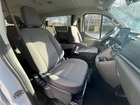 Used 2024 Ford Transit 350 XLT image 25