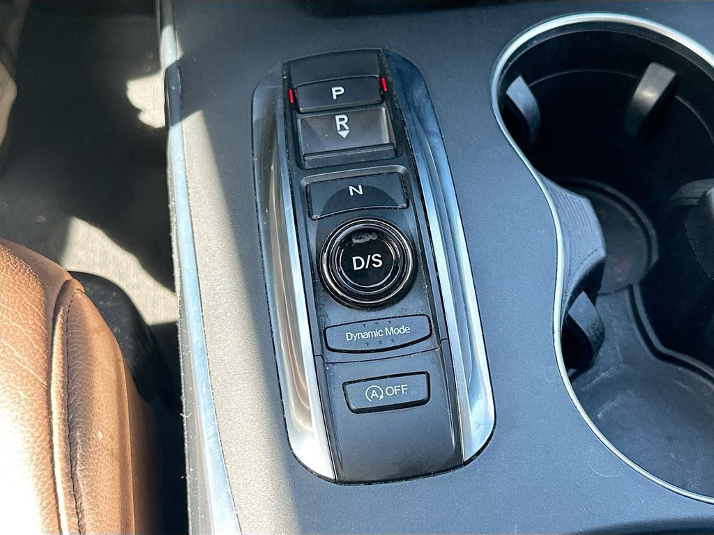 Used 2020 Acura MDX w/ Technology Package AWD/4WD image 17