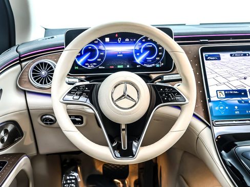 Certified 2023 Mercedes-Benz EQS 450+ SUV image 18