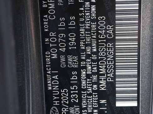 Used 2025 Hyundai Elantra SEL FWD image 12