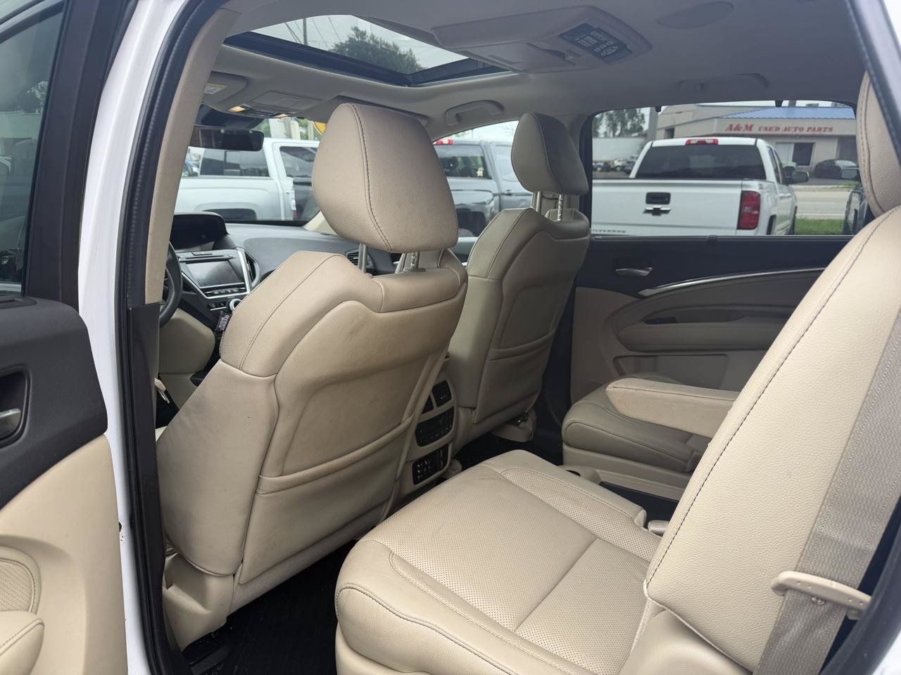 Used 2020 Acura MDX w/ Tech & Entertainment Pkg AWD/4WD image 12