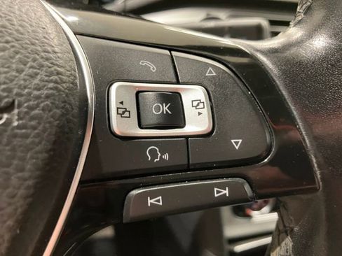 Used 2019 Volkswagen Passat 2.0T Wolfsburg image 31