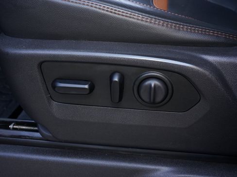 Used 2019 GMC Sierra 1500 AT4 w/ AT4 Premium Package image 27