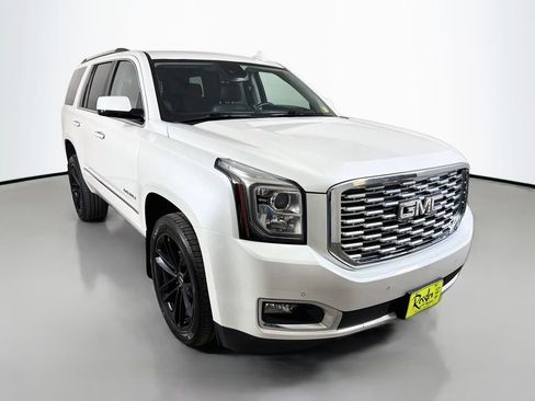 Used 2018 GMC Yukon Denali AWD/4WD image 4