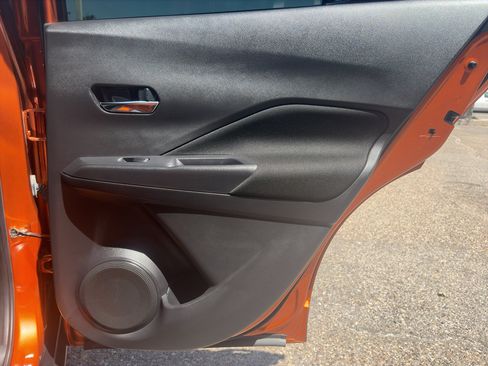 Used 2023 Nissan Kicks SV FWD image 22