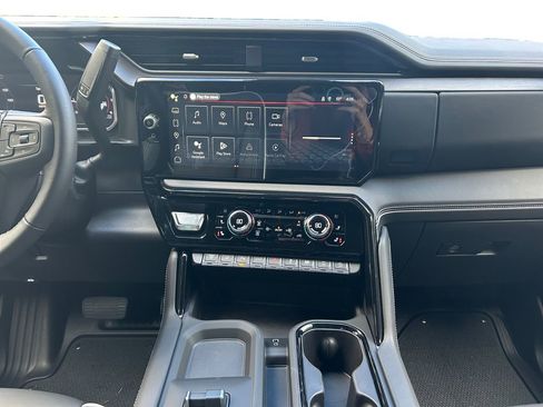 New 2026 GMC Sierra 2500 AT4X image 12