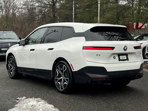 Used 2022 BMW iX xDrive50 w/ Convenience Package image 26