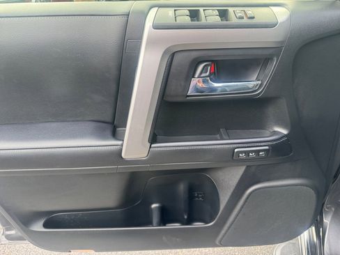 Used 2023 Toyota 4Runner Limited AWD/4WD image 20