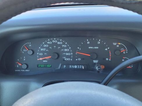 Used 2003 Ford F350 Lariat image 27