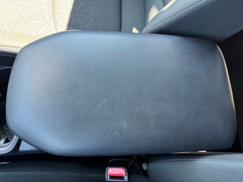 Certified 2025 Toyota RAV4 XLE image 18