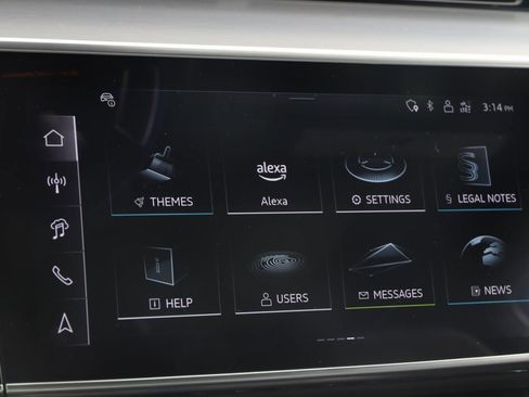 Used 2025 Audi S8 image 57