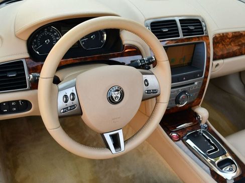 Used 2008 Jaguar XK Convertible RWD image 54