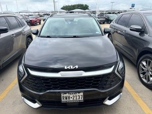 Used 2023 Kia Sportage SX FWD image 3