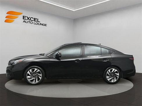 Used 2024 Subaru Legacy Limited image 2