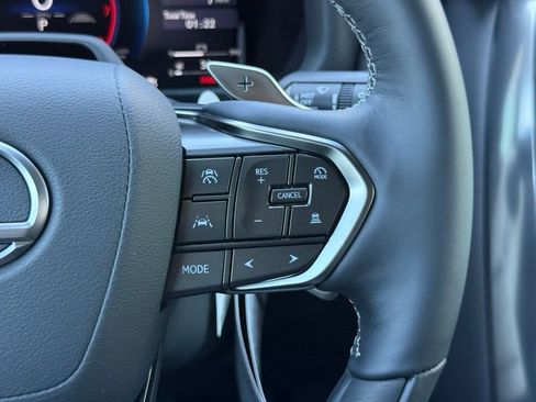 New 2026 Lexus LX 700h Luxury image 28