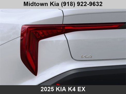 New 2025 Kia K4 EX image 11