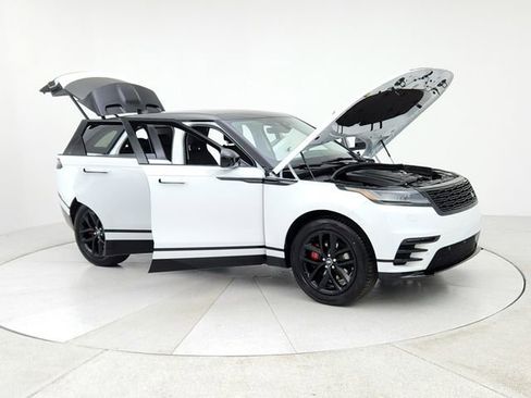 Used 2025 Land Rover Range Rover Velar Dynamic SE image 10