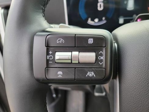 Used 2025 Hyundai Santa Fe SEL AWD/4WD image 25