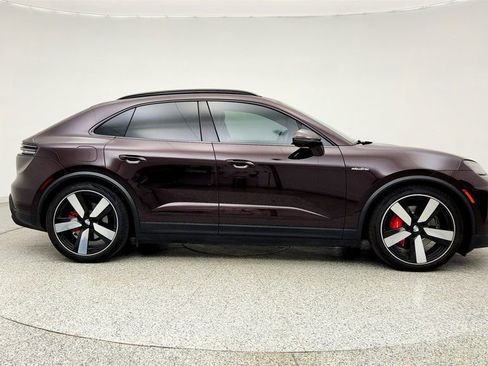 Used 2025 Porsche Macan 4S Electric w/ Premium Package AWD/4WD image 4