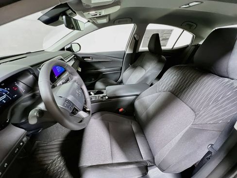 Used 2026 Toyota Camry LE w/ Convenience Package AWD/4WD image 18