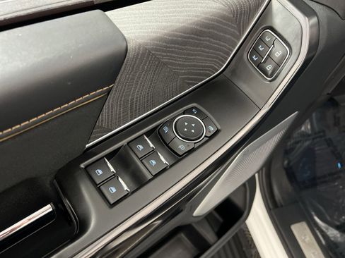 Used 2022 Ford F150 Platinum w/ Equipment Group 701A High image 15