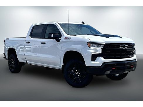 New 2026 Chevrolet Silverado 1500 LT Trail Boss w/ LT Trail Boss Premium Package AWD/4WD image 2
