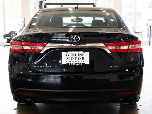 Used 2015 Toyota Avalon XLE Touring image 5