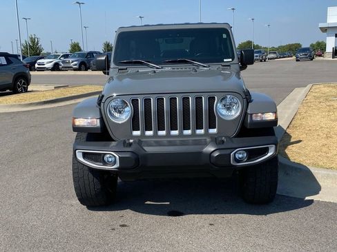 Used 2022 Jeep Wrangler Unlimited Sahara AWD/4WD image 2