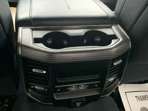 Used 2022 RAM 2500 Limited image 11