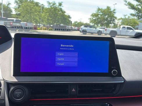 New 2026 Toyota Prius Plug-In Hybrid FWD image 3