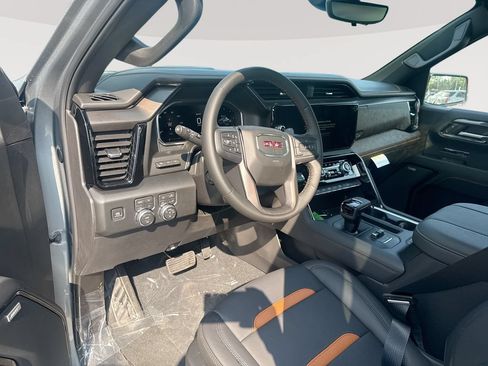 New 2026 GMC Sierra 1500 AT4 w/ AT4 Premium Package AWD/4WD image 10