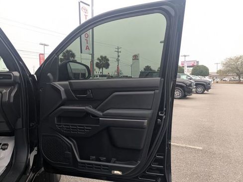 Certified 2024 Toyota Tacoma SR5 w/ SR5 Upgrade Package image 31