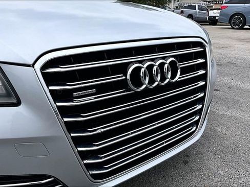 Used 2013 Audi A8 L 4.0T image 29