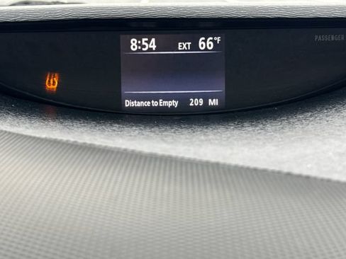 Used 2010 Toyota Venza AWD w/ Comfort Pkg image 30