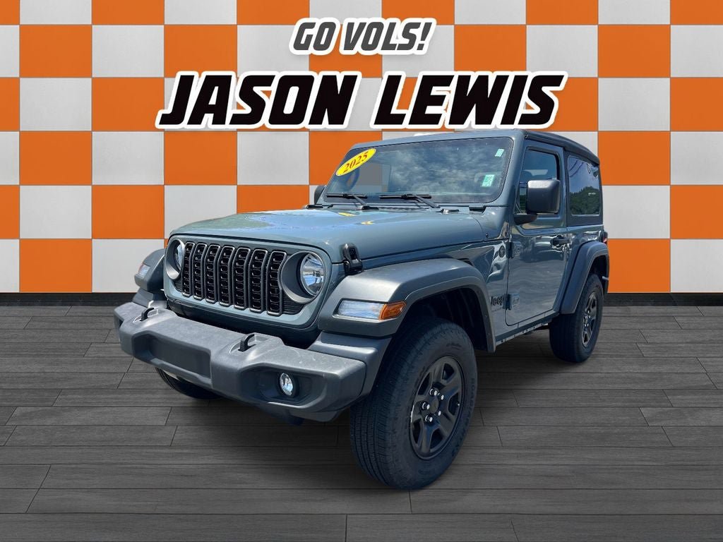 Used 2025 Jeep Wrangler Sport AWD/4WD image 7