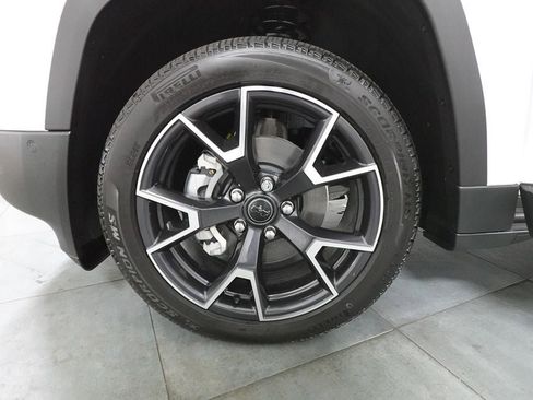 New 2026 Jeep Cherokee Overland w/ Advanced Pro Tech Group image 35