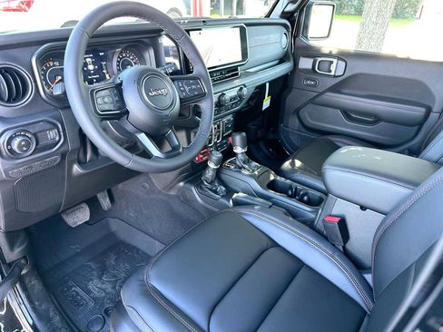 New 2026 Jeep Gladiator Rubicon image 18