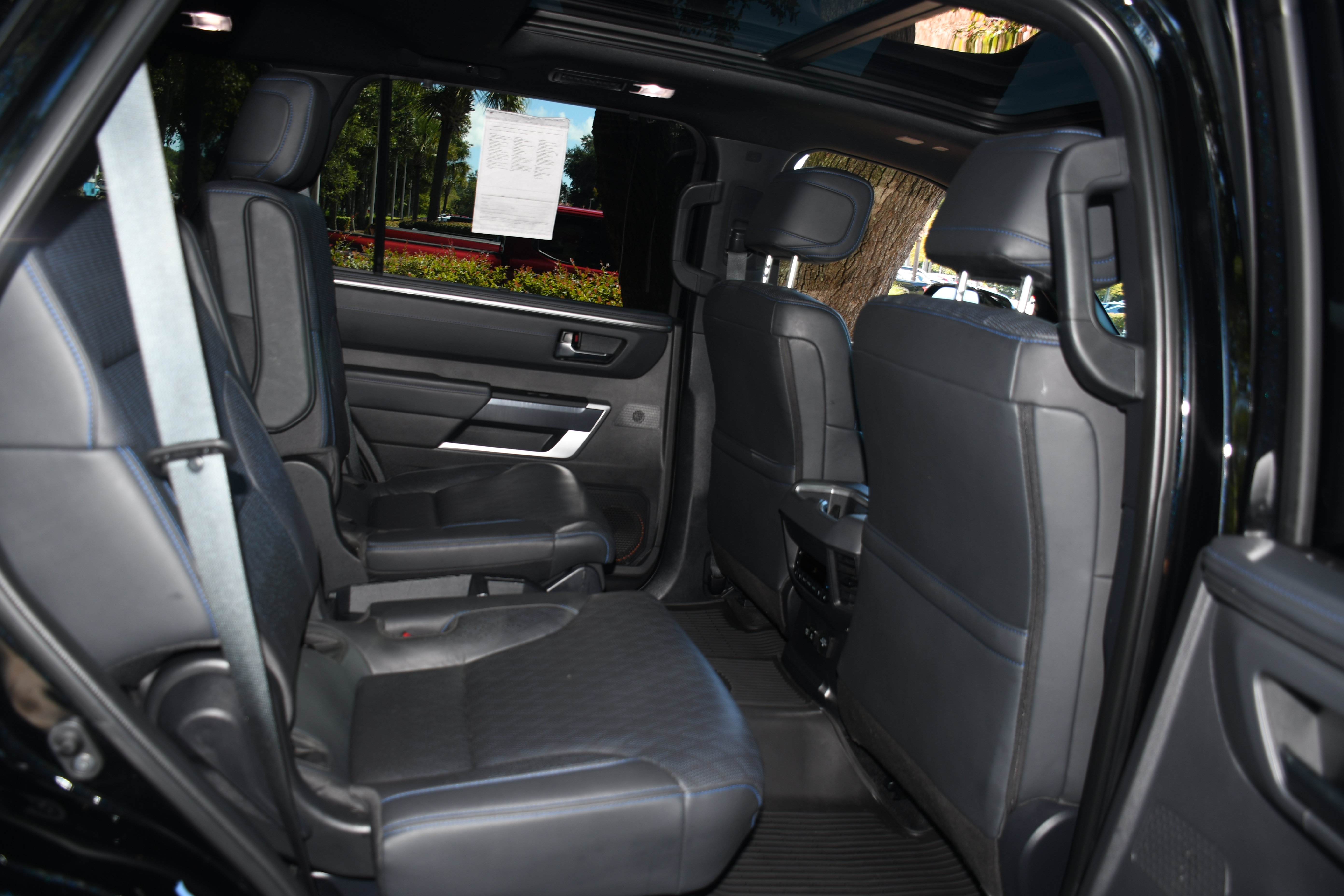 Certified 2025 Toyota Sequoia Platinum AWD/4WD image 23