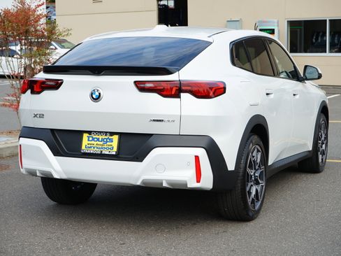 Used 2025 BMW X2 xDrive28i w/ Convenience Package image 5