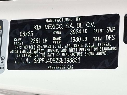 New 2025 Kia K4 EX image 16