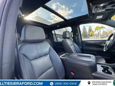 Used 2023 Chevrolet Suburban RST w/ Luxury Package image 14