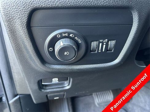 Certified 2021 Jeep Grand Cherokee L Limited image 17