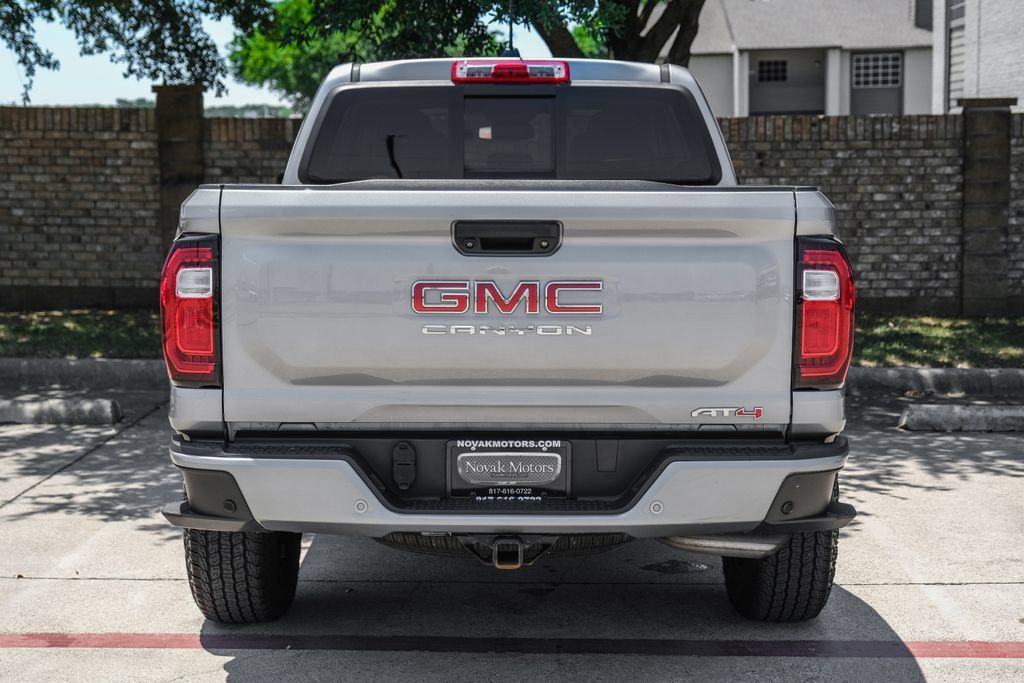 Used 2023 GMC Canyon AT4 w/ Canyon Safety Plus Package AWD/4WD image 18
